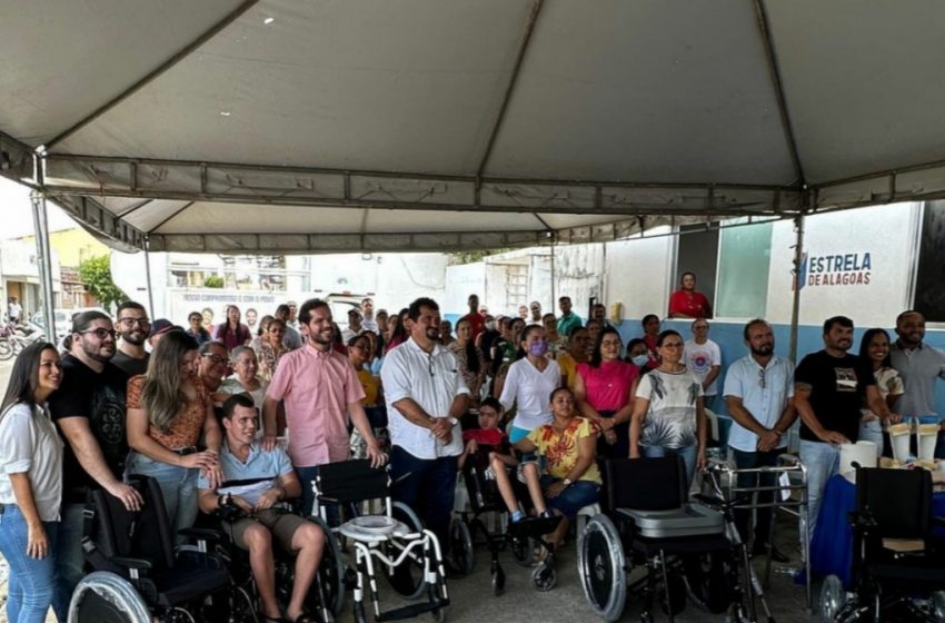 Prefeitura entrega Cadeiras de Rodas em parceria com a Pestalozzi