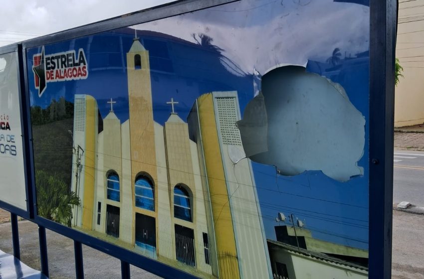 Prefeitura Investigará Vandalismo em Ponto de Mototáxi e Táxi